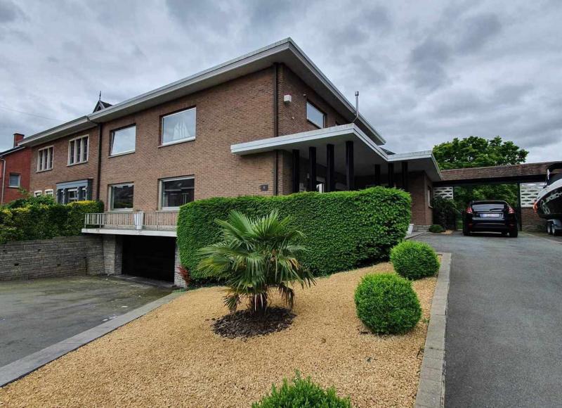 Maison de caractère