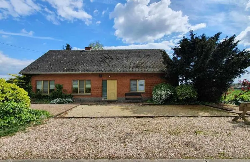 Brugelette Mévergnieslez-Lens